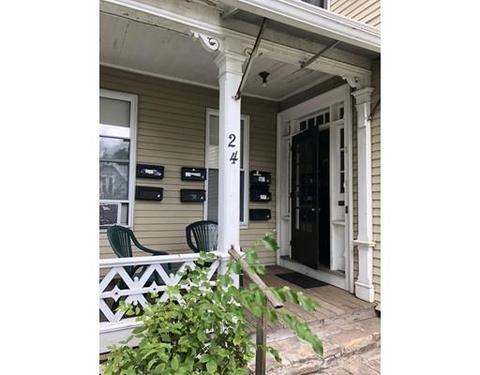 24 Richards St, Worcester, MA 01603 photo 1