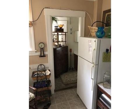 24 Richards St, Worcester, MA 01603 photo 10