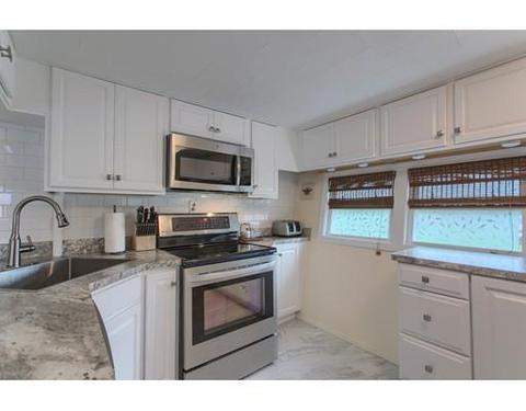 208 Clark St, Gardner, MA 01440 photo 16