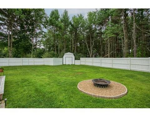 208 Clark St, Gardner, MA 01440 photo 4
