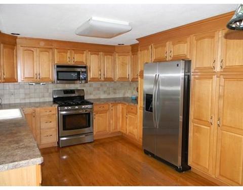 30 Crestview Dr, West Springfield, MA 01089 photo 10