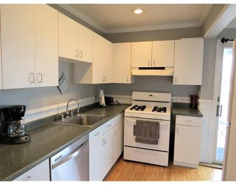 3 Hampton Cir, Hull, MA 02045 photo 3