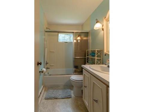 15 Ely Ave, Easthampton, MA 01027 photo 10