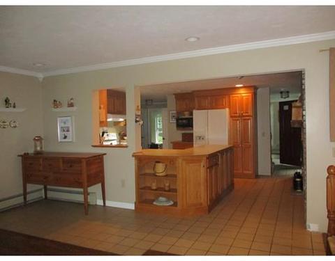 32 Walter Dr, Raynham, MA 02767 photo 7