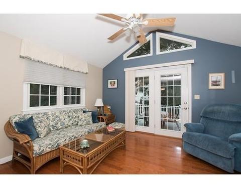 70 Oak Rd, Canton, MA 02021 photo 9
