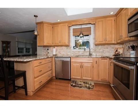 70 Oak Rd, Canton, MA 02021 photo 5
