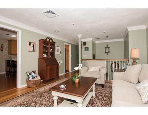 70 Oak Rd, Canton, MA 02021 photo 8