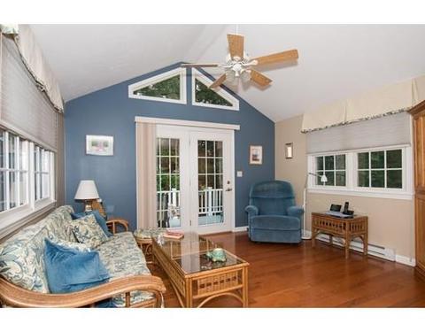 70 Oak Rd, Canton, MA 02021 photo 10