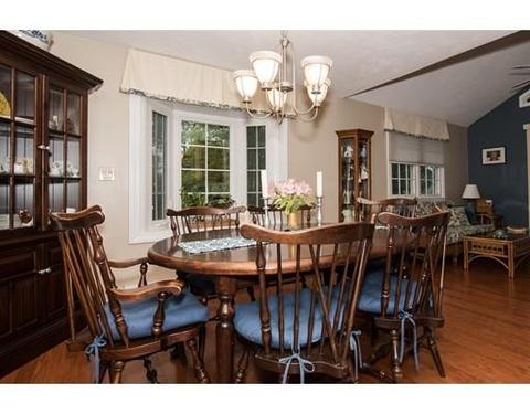 70 Oak Rd, Canton, MA 02021 photo 12