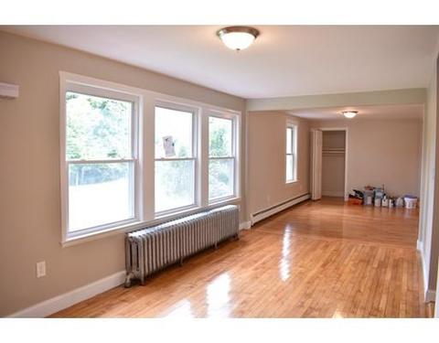 49 Stevens St, Stoneham, MA 02180 photo 3