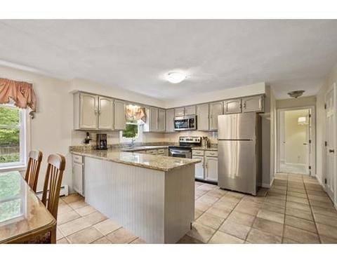 2 Knowlton Dr, Acton, MA 01720 photo 5