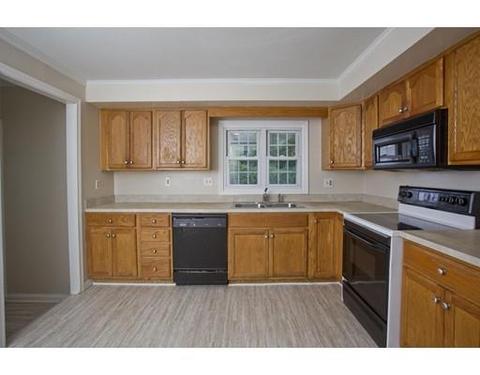 12 Steuben St, Springfield, MA 01151 photo 6