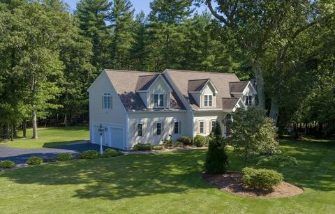 2 River Bend Rd, Upton, MA 01568 photo 2