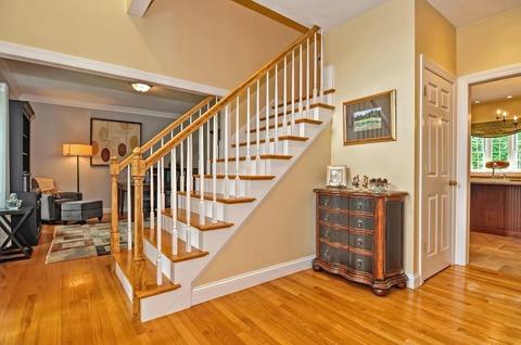 2 River Bend Rd, Upton, MA 01568 photo 4