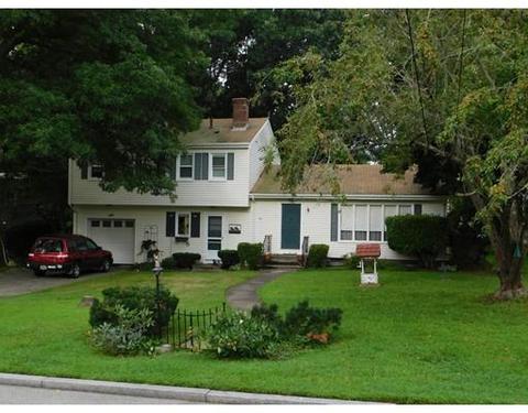 31 Highcrest Rd, Fall River, MA 02720 photo 1