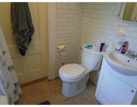 6 Middle St, Stoneham, MA 02180 photo 7