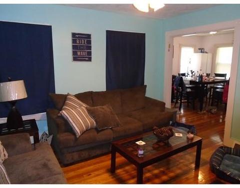 6 Middle St, Stoneham, MA 02180 photo 10