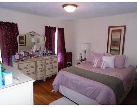 6 Middle St, Stoneham, MA 02180 photo 14