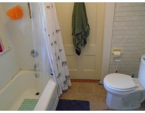 6 Middle St, Stoneham, MA 02180 photo 6