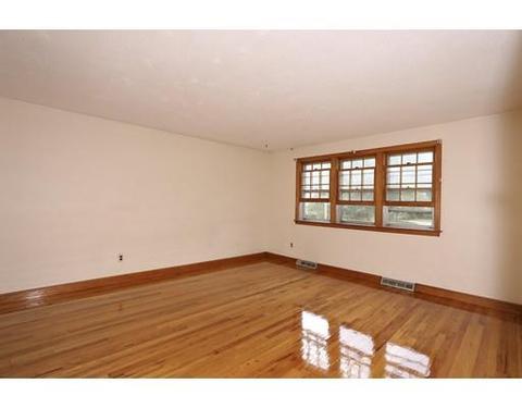 11 Borrows Rd, Foxboro, MA 02035 photo 7