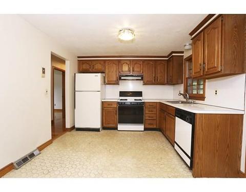 11 Borrows Rd, Foxboro, MA 02035 photo 10