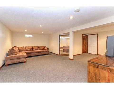 27 Crestview Dr, Millis, MA 02054 photo 22