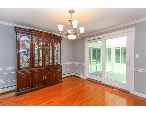 27 Crestview Dr, Millis, MA 02054 photo 8