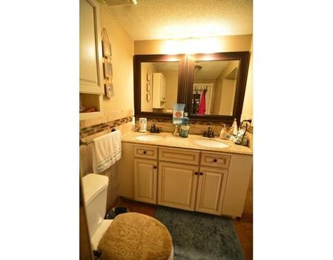 11 Fordham St, Springfield, MA 01104 photo 10