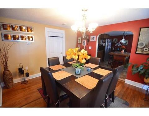 11 Fordham St, Springfield, MA 01104 photo 4