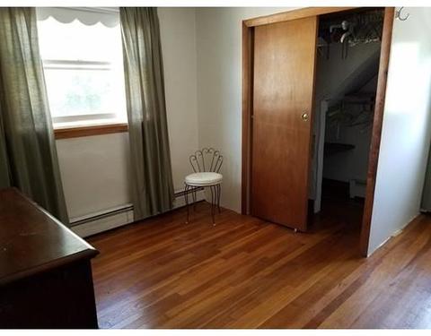 21 Willis St, Saugus, MA 01906 photo 8