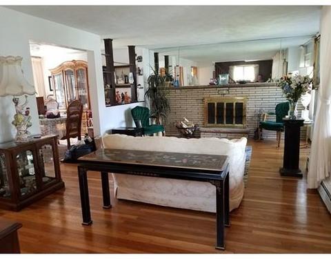 21 Willis St, Saugus, MA 01906 photo 4