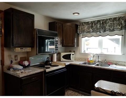 21 Willis St, Saugus, MA 01906 photo 3