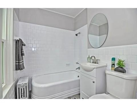33 Baker St, Worcester, MA 01603 photo 18