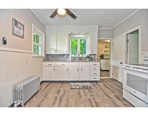 33 Baker St, Worcester, MA 01603 photo 8
