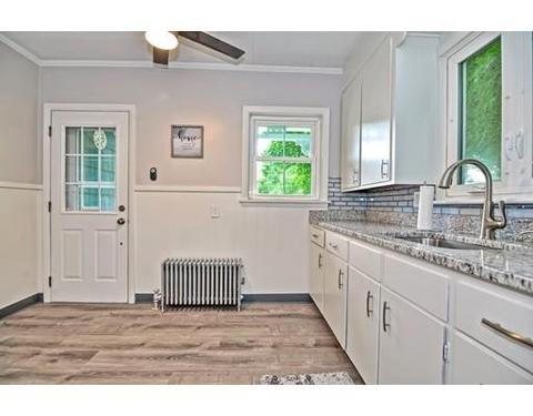 33 Baker St, Worcester, MA 01603 photo 6