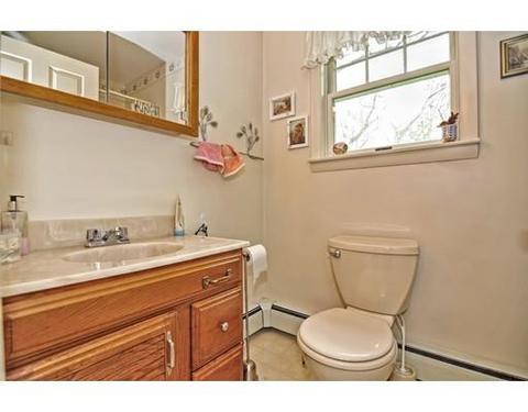 29 Pinehurst Ave, Natick, MA 01760 photo 18