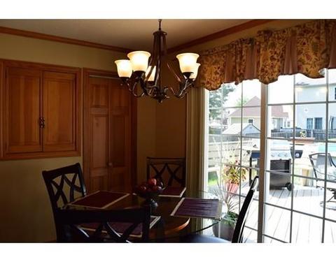 26 Montclair St, Springfield, MA 01104 photo 8