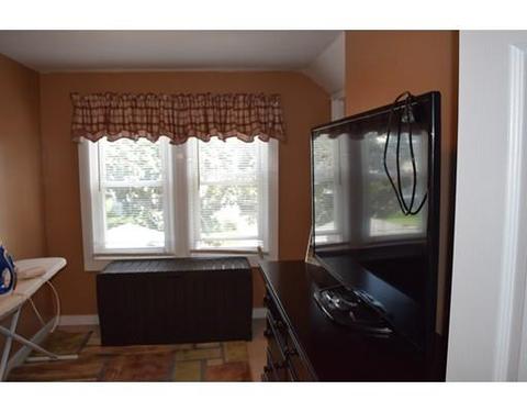 26 Montclair St, Springfield, MA 01104 photo 19