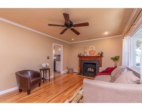 46 Melba St, Springfield, MA 01119 photo 5