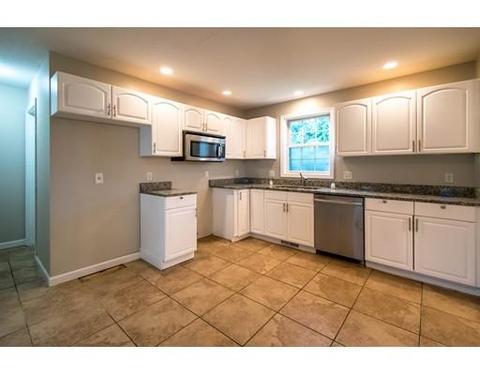 16 Bissell St, Springfield, MA 01119 photo 9