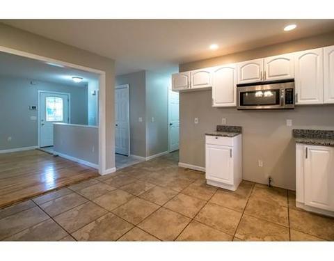 16 Bissell St, Springfield, MA 01119 photo 11