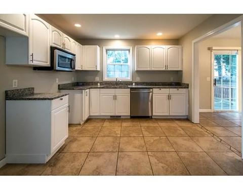 16 Bissell St, Springfield, MA 01119 photo 10