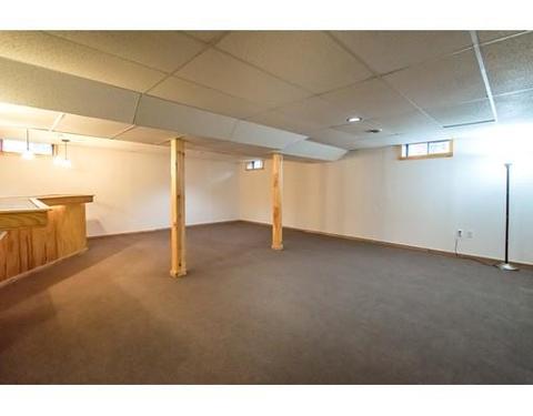 16 Bissell St, Springfield, MA 01119 photo 21