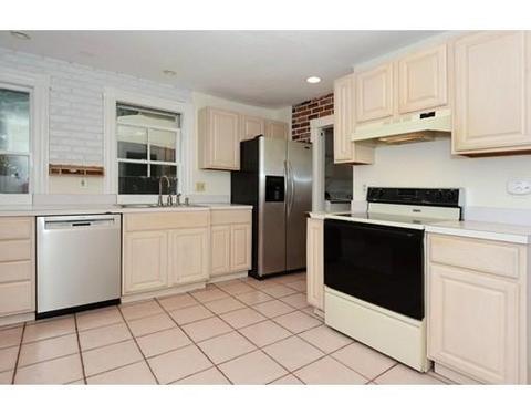 332 Maple St, Danvers, MA 01923 photo 13