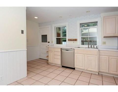 332 Maple St, Danvers, MA 01923 photo 15
