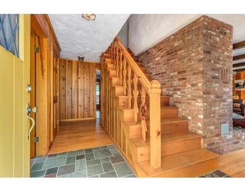 42 E Corning St, Beverly, MA 01915 photo 6