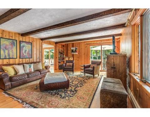 42 E Corning St, Beverly, MA 01915 photo 8