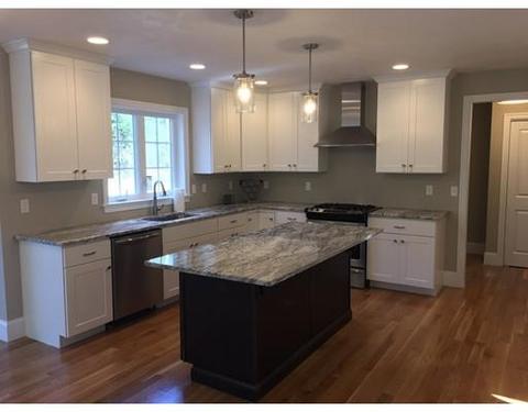 21 Thayer Rd, Mendon, MA 01756 photo 4