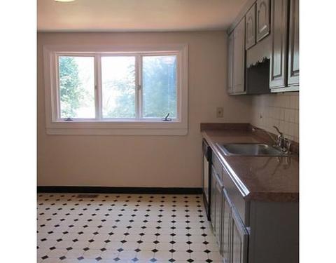 41 Cedar Cir, Randolph, MA 02368 photo 5