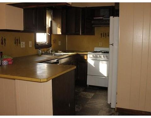 73 Wooley St, Fall River, MA 02724 photo 17